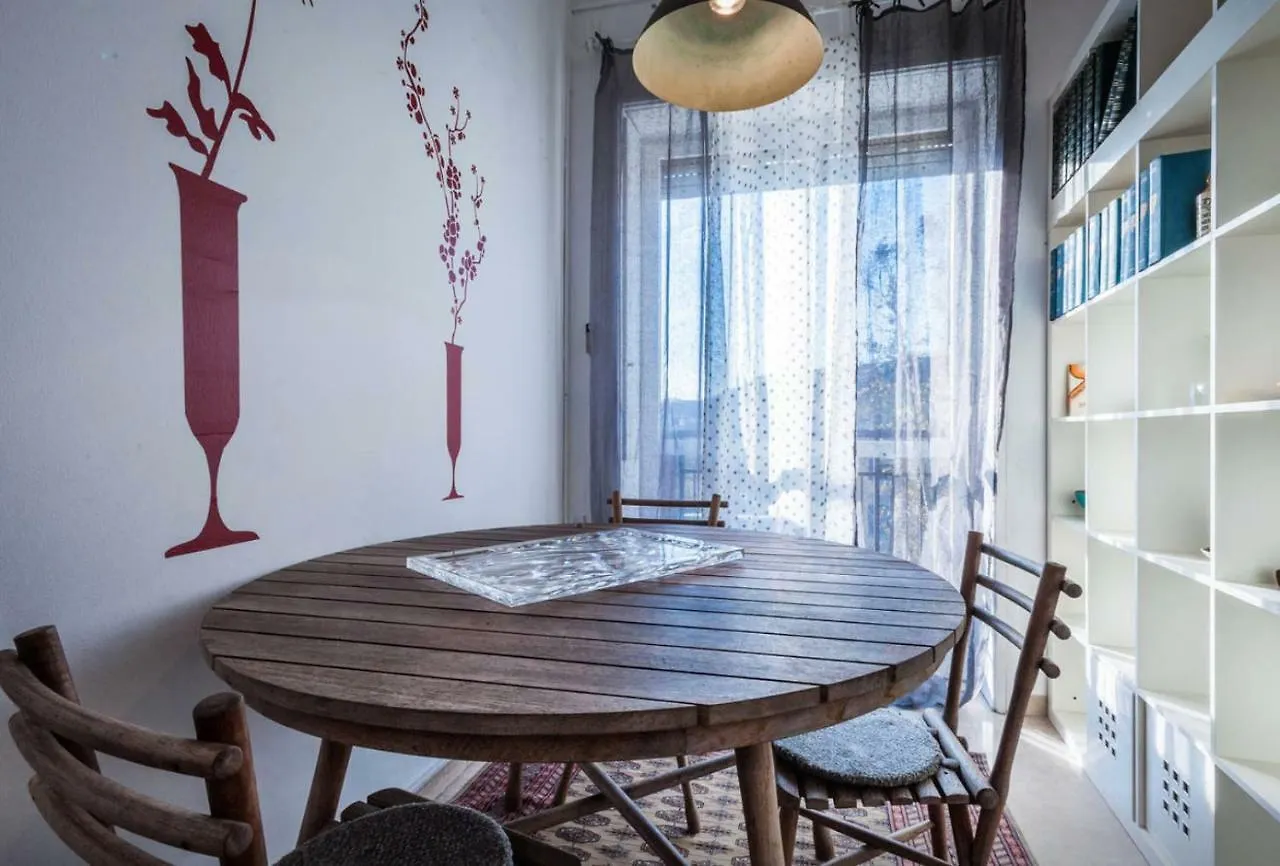 Apartment Central! On The Milano Shopping Quarter Italy